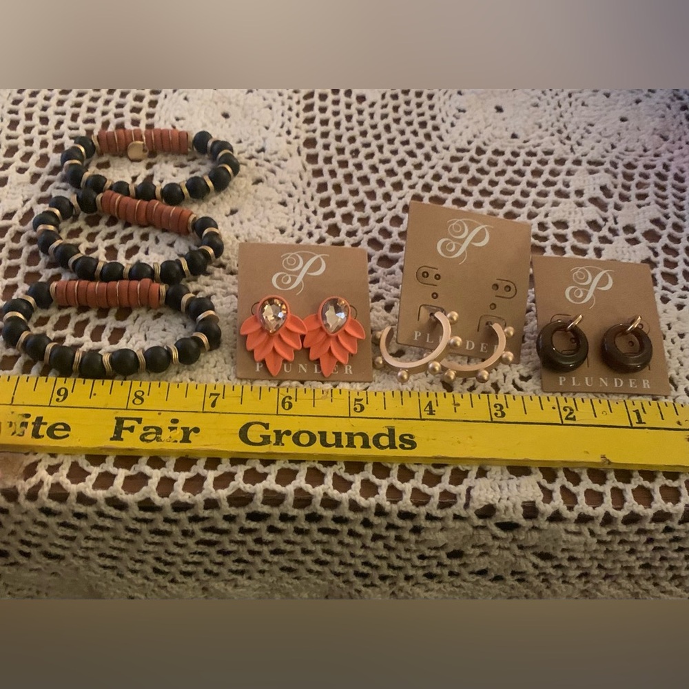 6 Piece Jewelry Set with 3 pair of Earrings & 3 Bracelets Orange Black Gold Tone